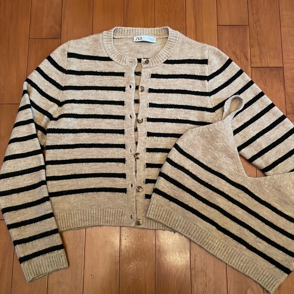 Zara Sweaters - Zara cardigan and cami